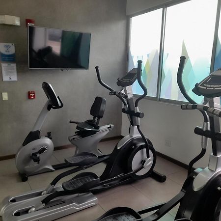 Lujoso condominio con lavadora y secadora, S. José San José Extérieur photo