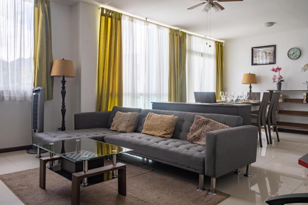 Lujoso condominio con lavadora y secadora, S. José San José Extérieur photo