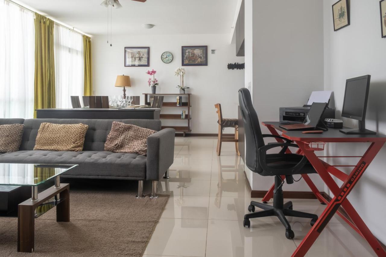 Lujoso condominio con lavadora y secadora, S. José San José Extérieur photo