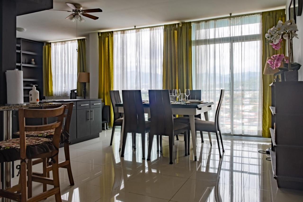 Lujoso condominio con lavadora y secadora, S. José San José Extérieur photo