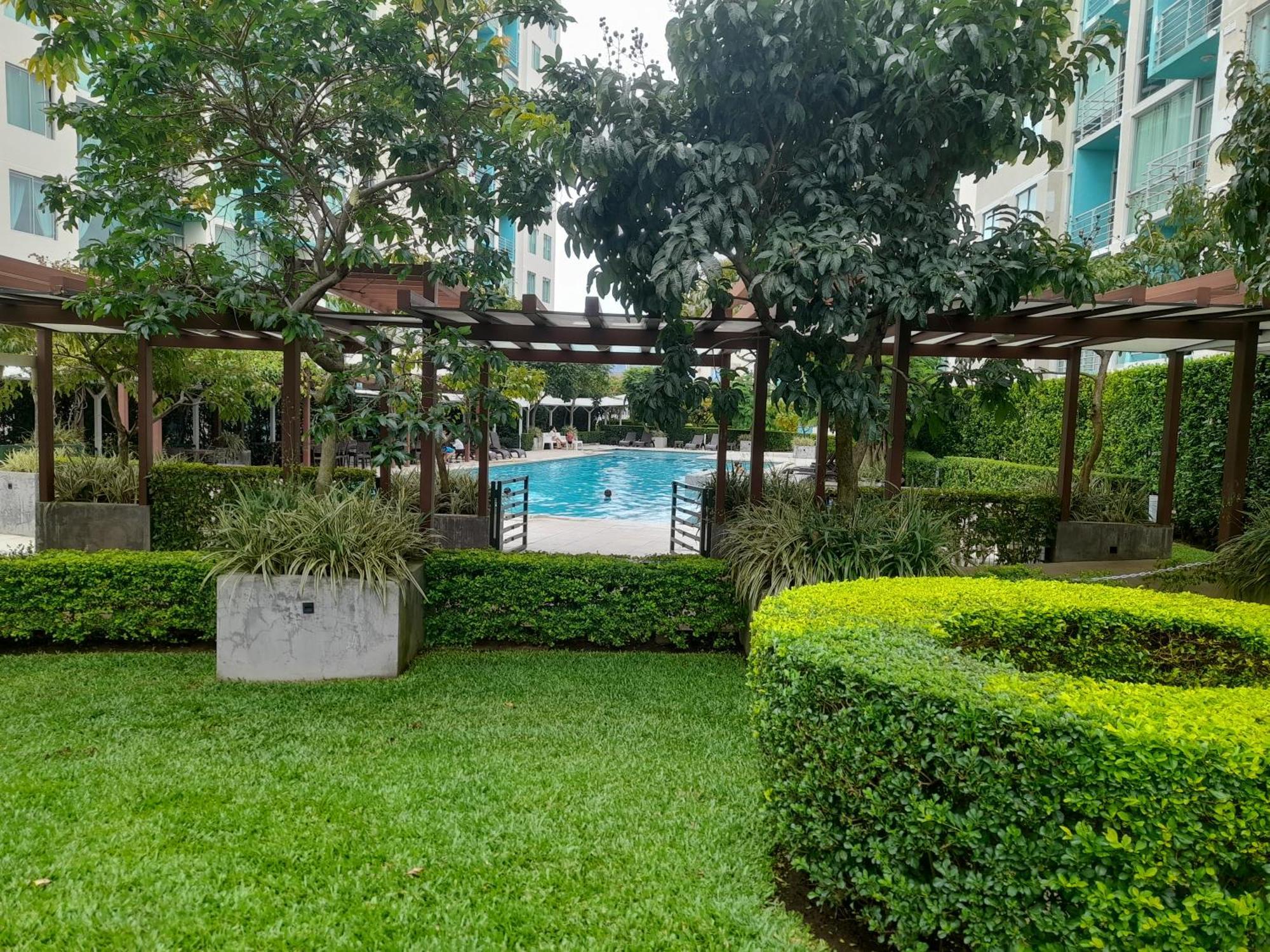 Lujoso condominio con lavadora y secadora, S. José San José Extérieur photo