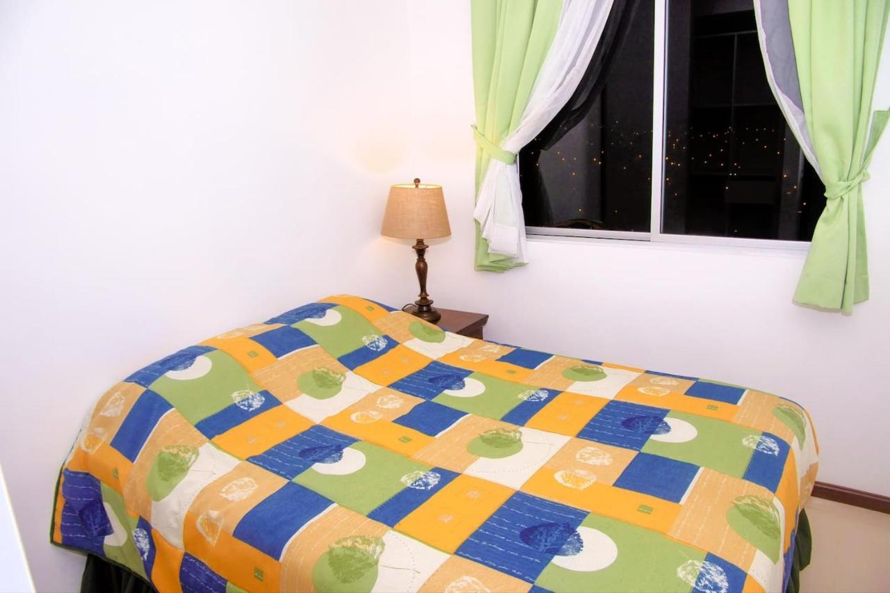 Lujoso condominio con lavadora y secadora, S. José San José Extérieur photo